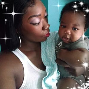 Meet your Posher, Deedee